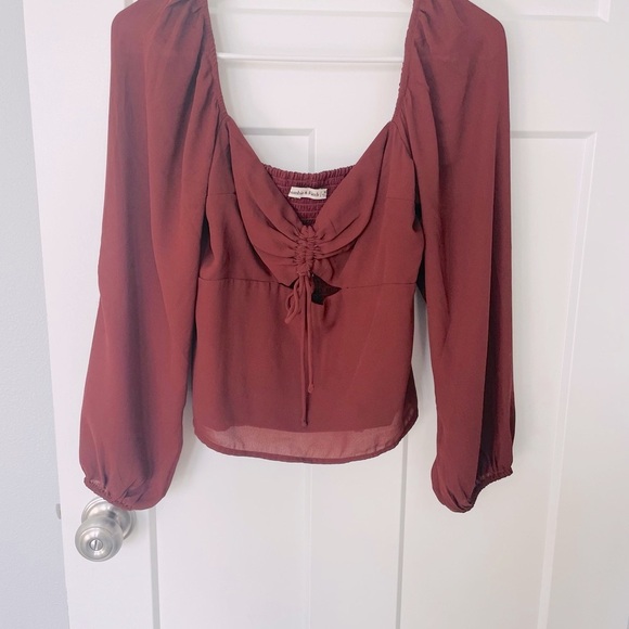 Women top - Picture 2 of 4